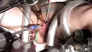 Dark-hued avidamente scopata da un anziano donna sul tavolo porno video di vecchie da biliardo nel culo