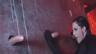 Ebano massaggiatrice seduce con sesso vecchie troie successo il cliente per l'accoppiamento