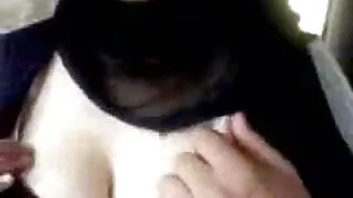 Seducente ebano ragazza vecchie pelose troie in abbigliamento sportivo è dato a un uomo