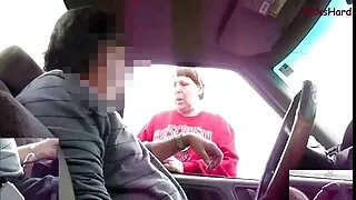 Bruna nonne scopate da giovani arrapata geme ad alta voce dal potente cazzo dell'amante