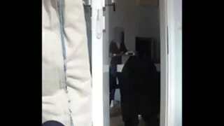 Sorella in lingerie sporca è film porno nonne maiale felice di venire suo fratello in camera da letto